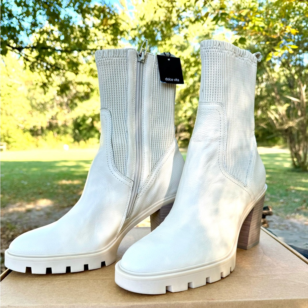 Dolce Vita Marni H2O Waterproof Ankle Boots. W 9.5. Cream/Lt. Beige